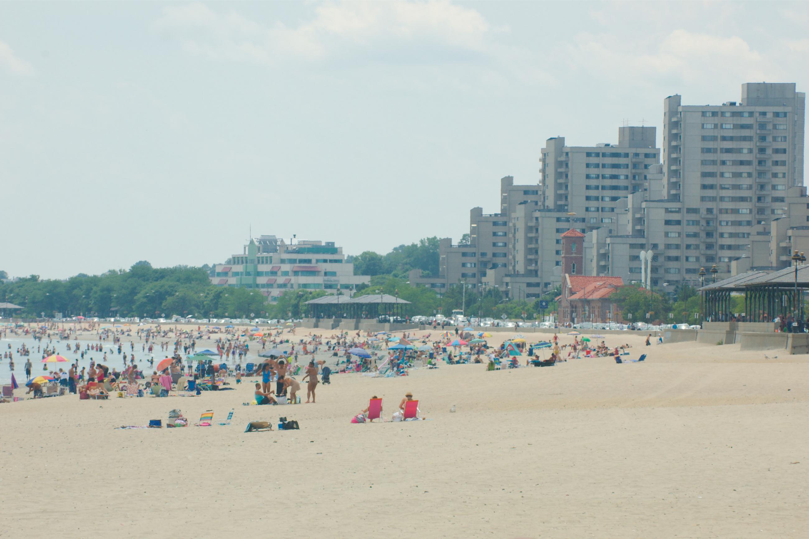 Revere Beach with many people. Photo by massmatt on Flickr (CC BY-SA 2.0).